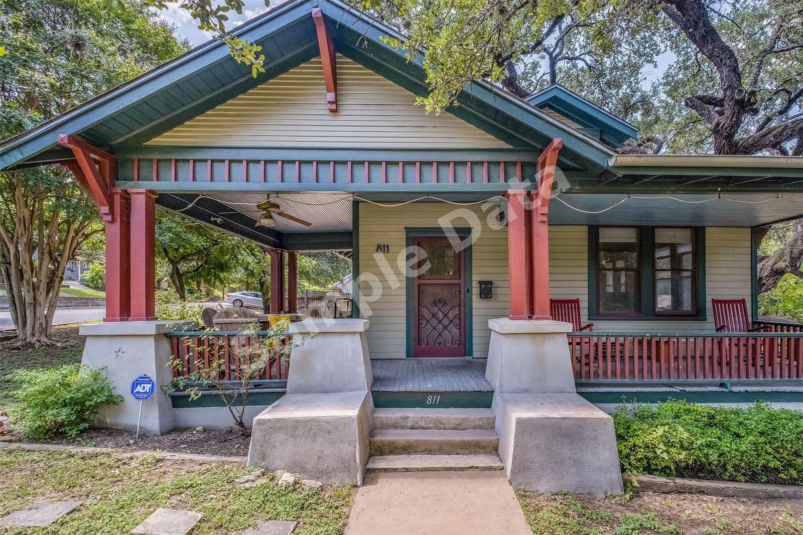 811 Riverside DR, Austin, TX, 78704
