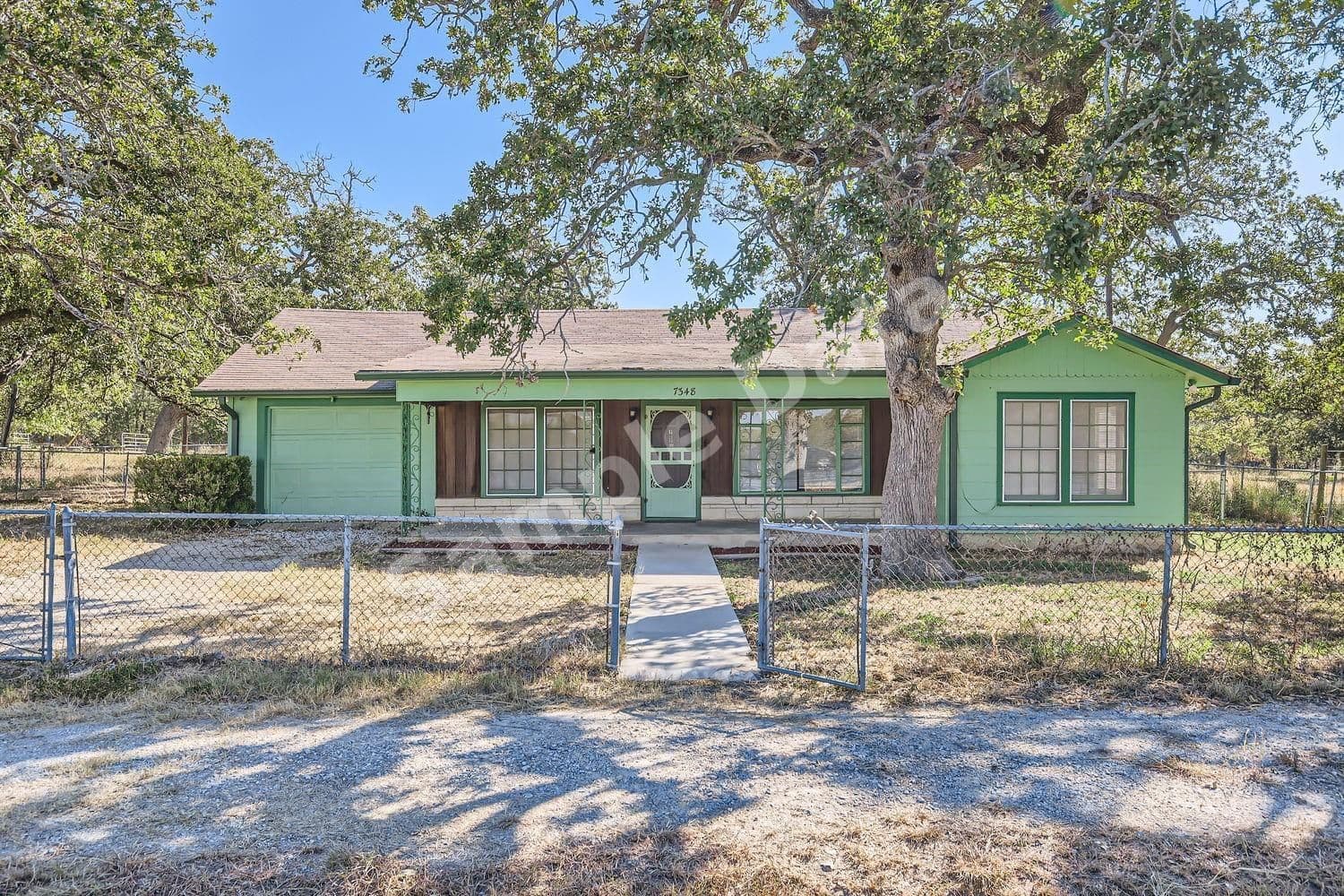 7348 Us Highway 183 Lockhart