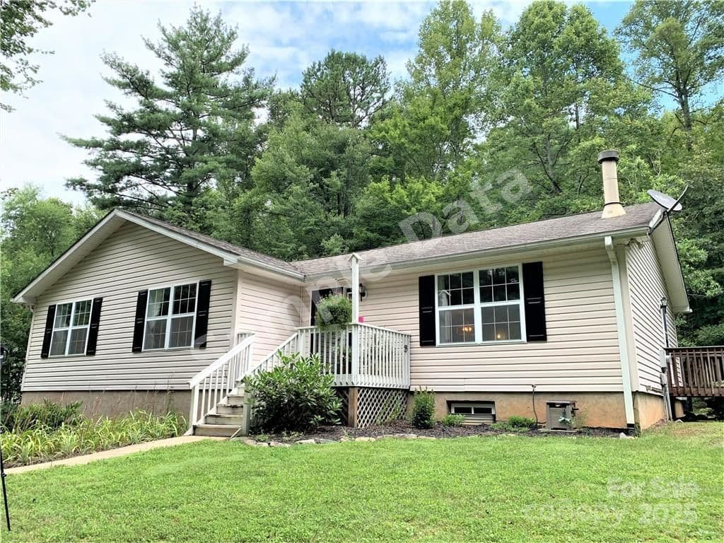 494 Stepp Hendersonville