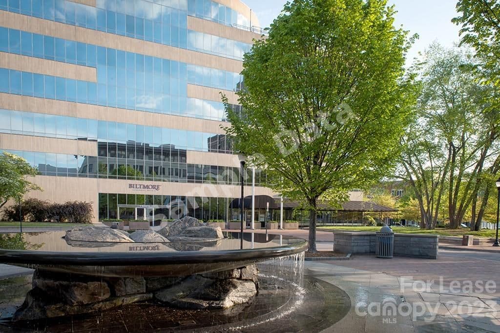 1 Pack Square, Asheville, NC, 28801