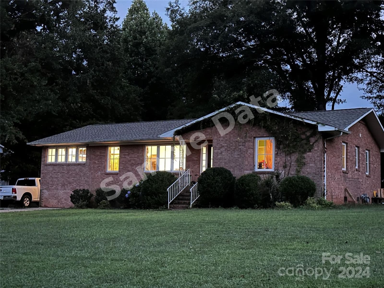 114 Meadowbrook Davidson