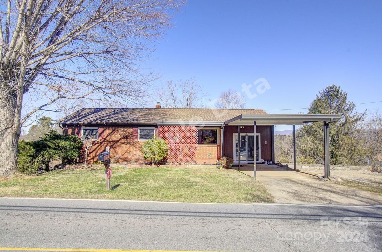 357 Deaverview Road, Asheville, NC, 28806