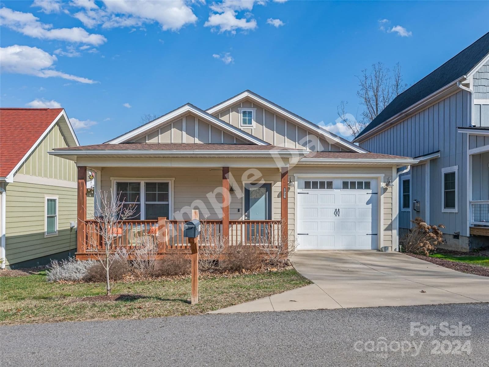 126 Green Creek Loop, Asheville, NC, 28804 photo 1