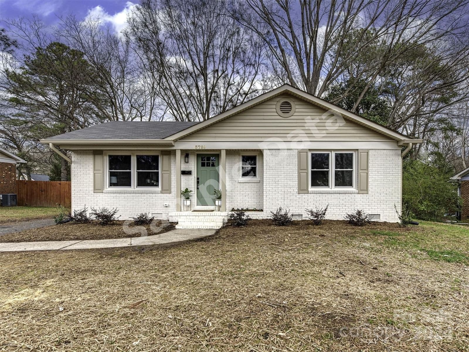 3729 Litchfield Road, Charlotte, NC, 28211