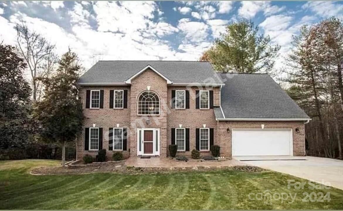 3823 11th Hickory