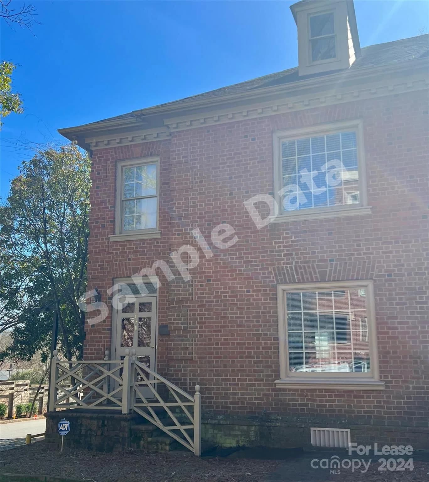 503 Fenton Place, Charlotte, NC, 28207