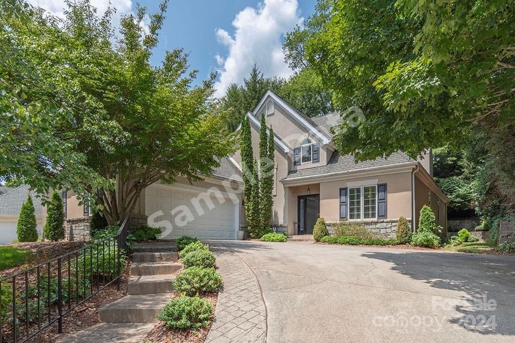 11 Clovelly Way, Asheville, NC, 28803 photo 1
