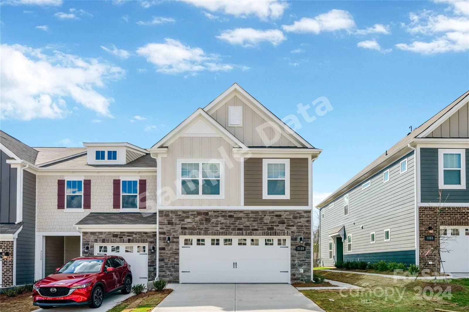 7128 Bentz Charlotte