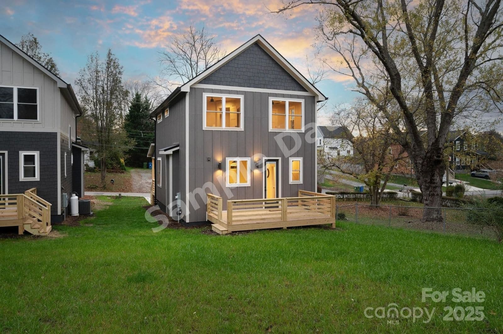 36 Busbee View Road, Asheville, NC, 28803 photo 1