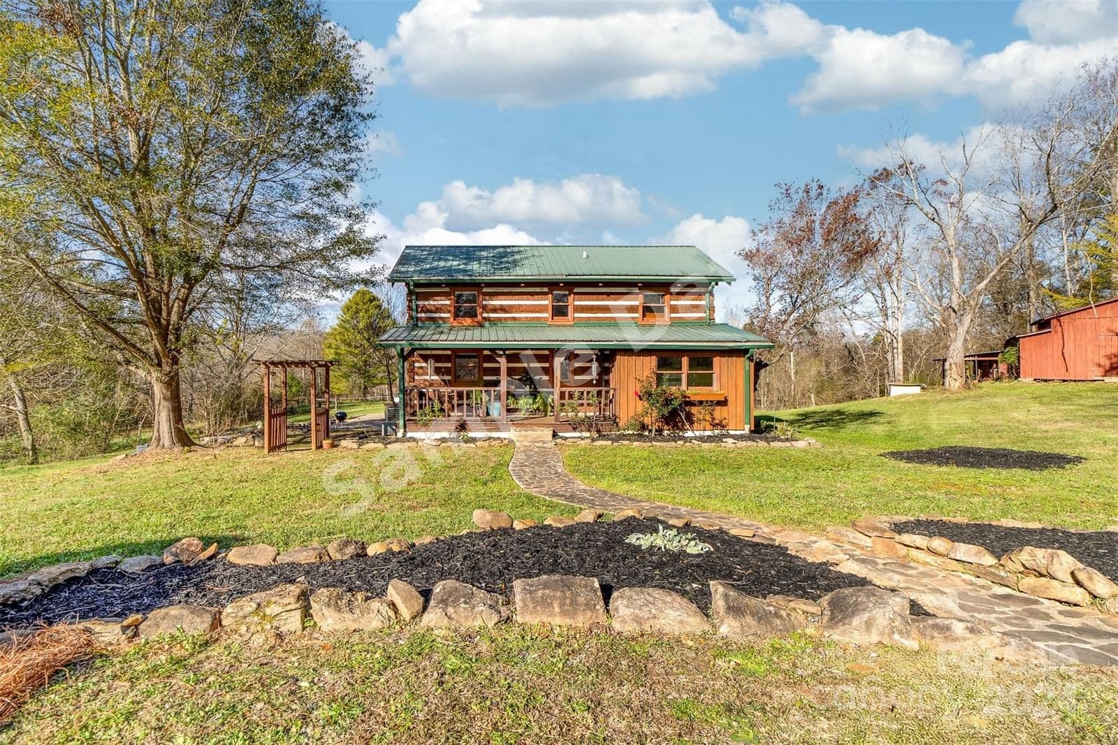 125 Sand Hill Lawndale