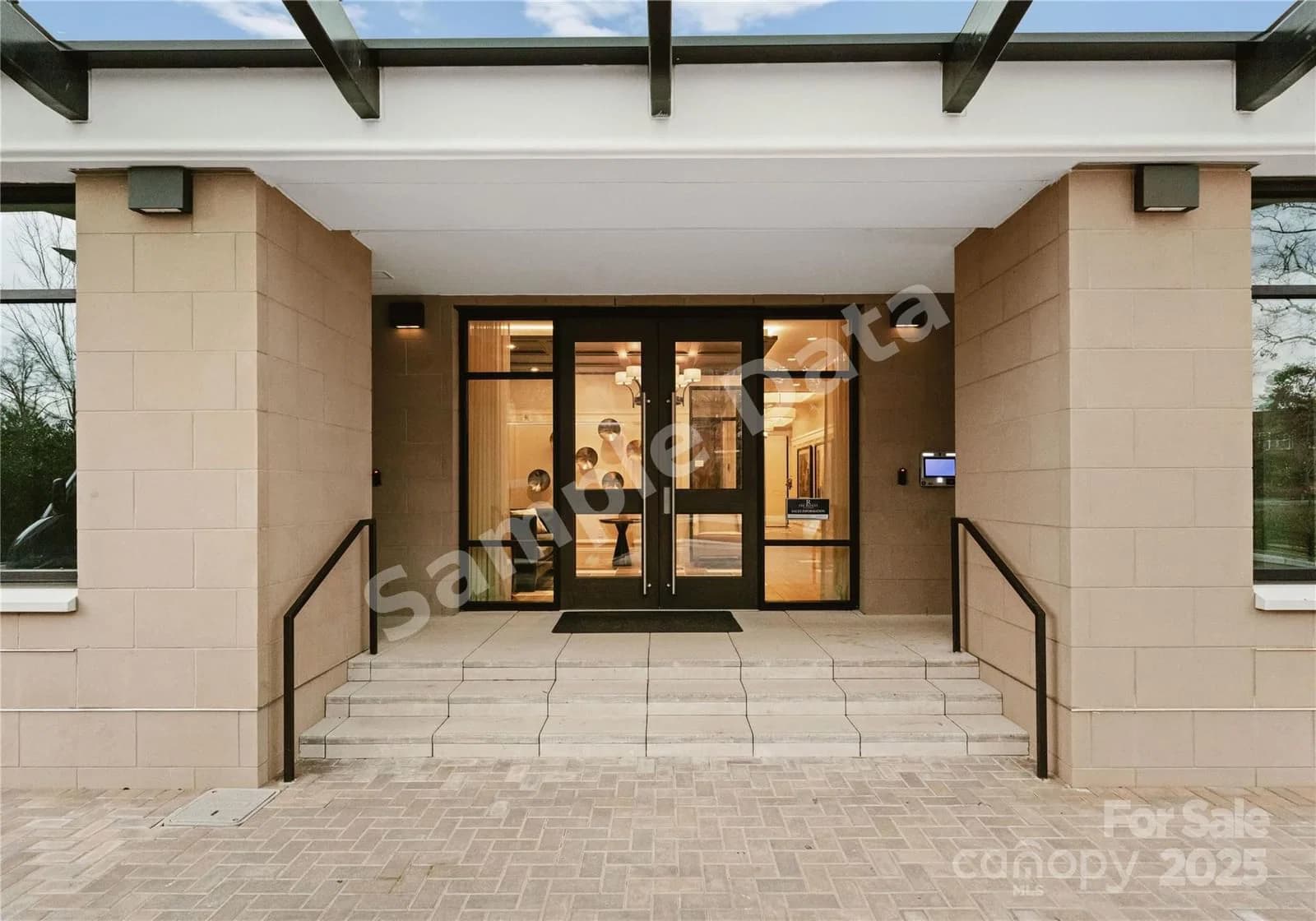130 Cherokee Road, Charlotte, NC, 28207