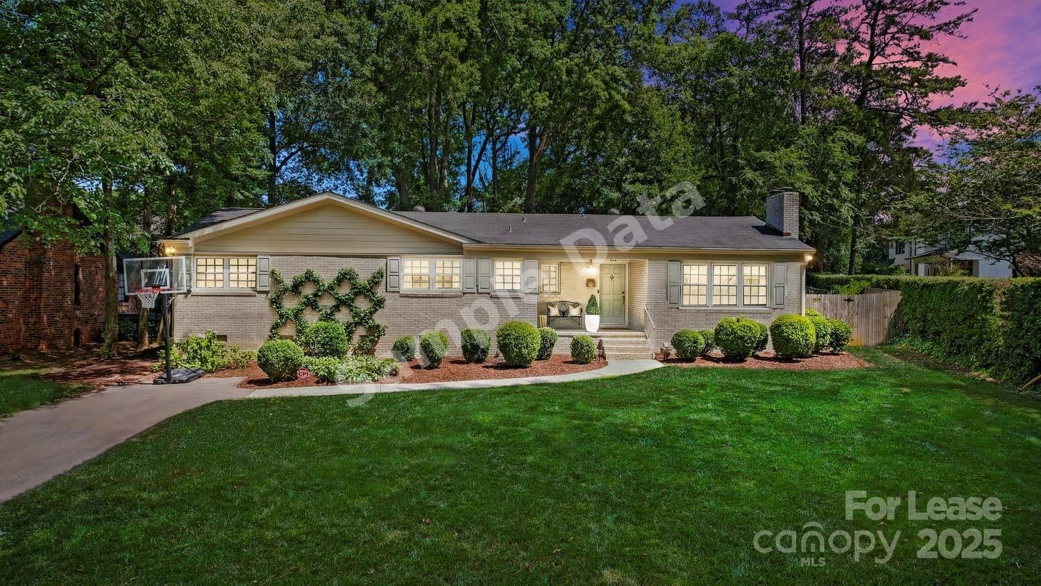 614 Ellsworth Road, Charlotte, NC, 28211
