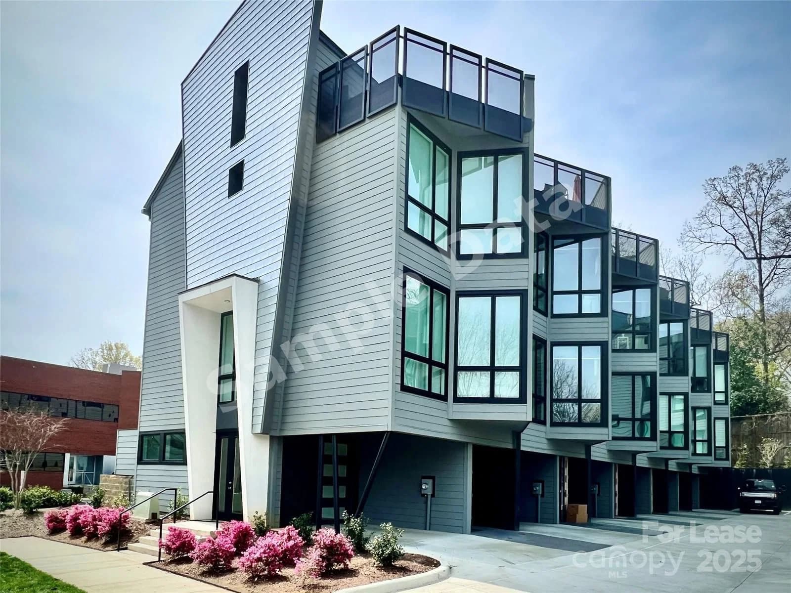 1070 Kenilworth Avenue, Charlotte, NC, 28204