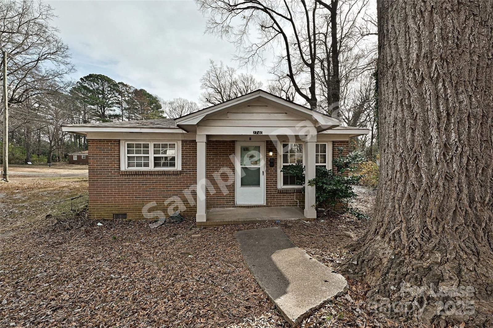 2740 Grimes Street, Charlotte, NC, 28206