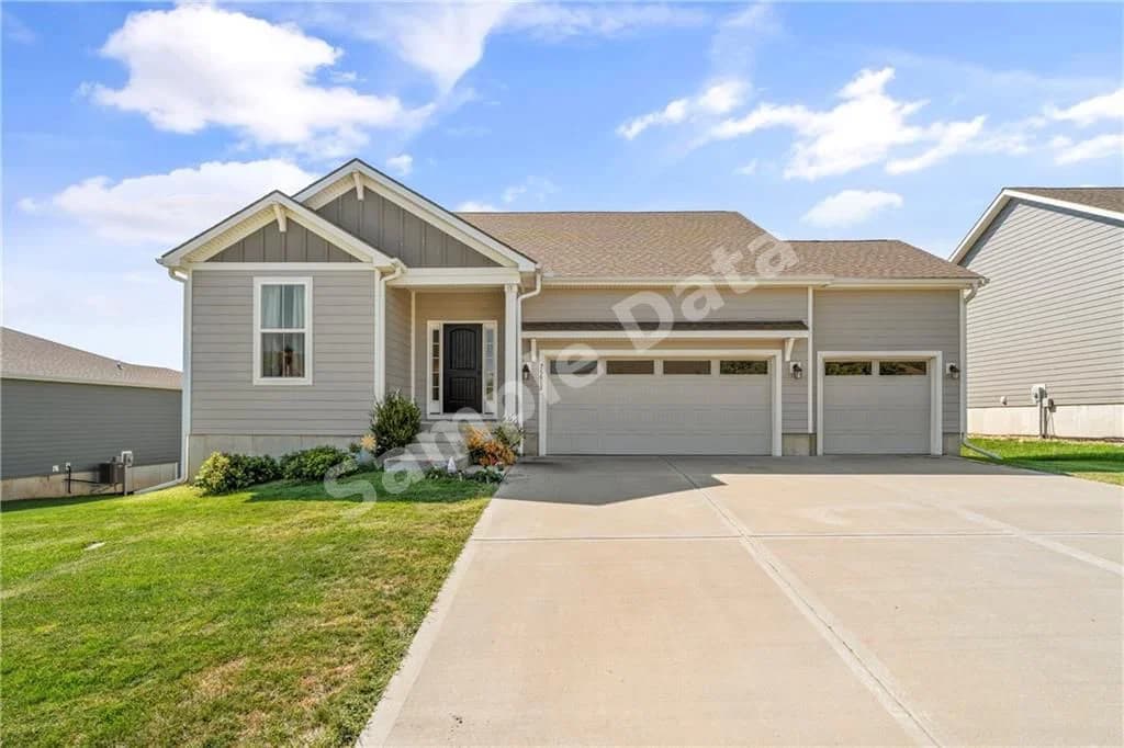 25013 144th Olathe