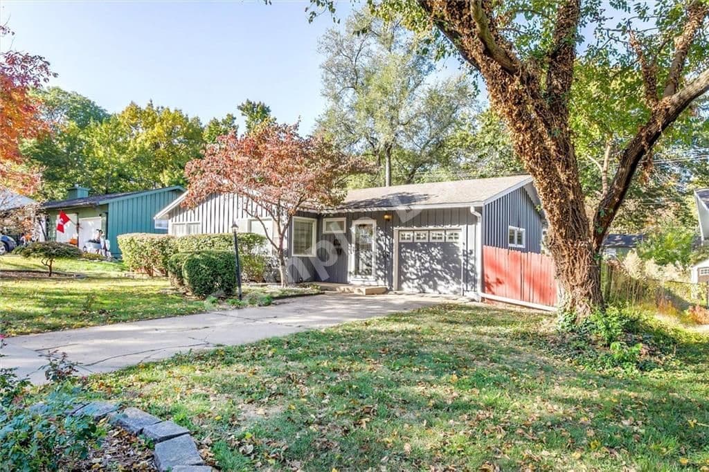 7748 Fontana Prairie Village
