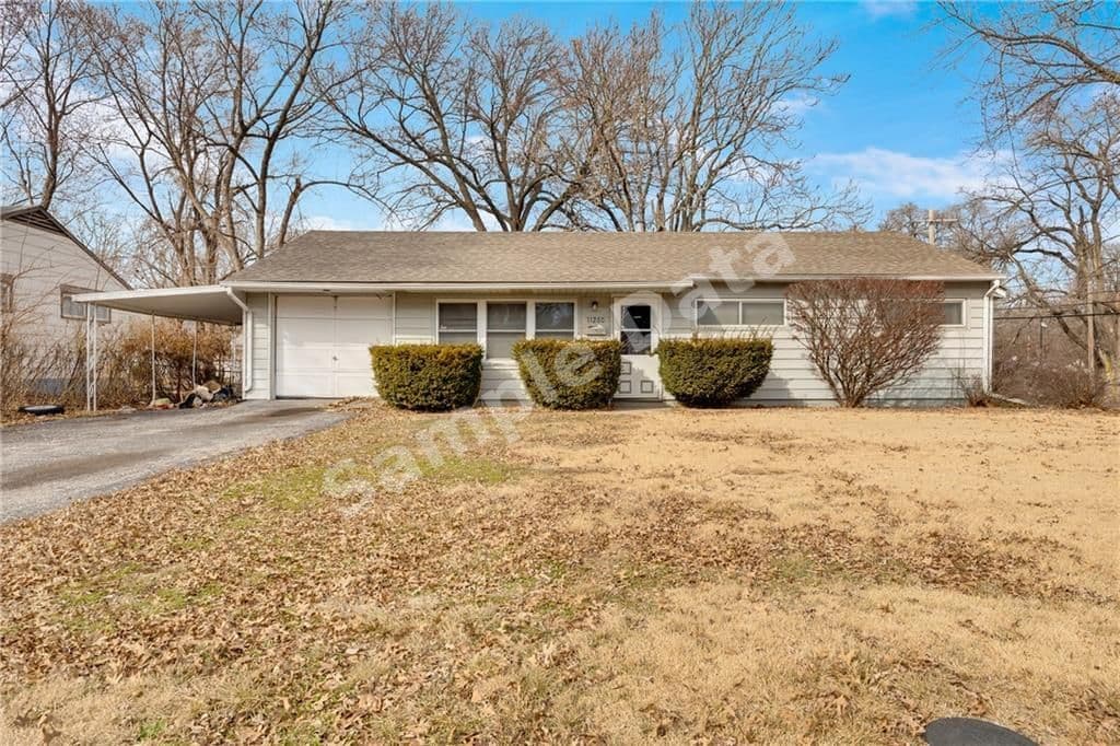 11200 Oakland Avenue, Kansas City, MO, 64134 photo 1