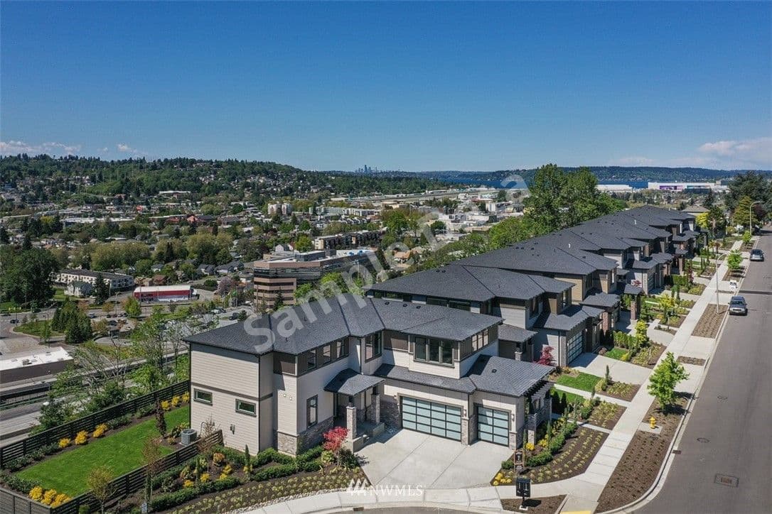 819 Cedar Renton