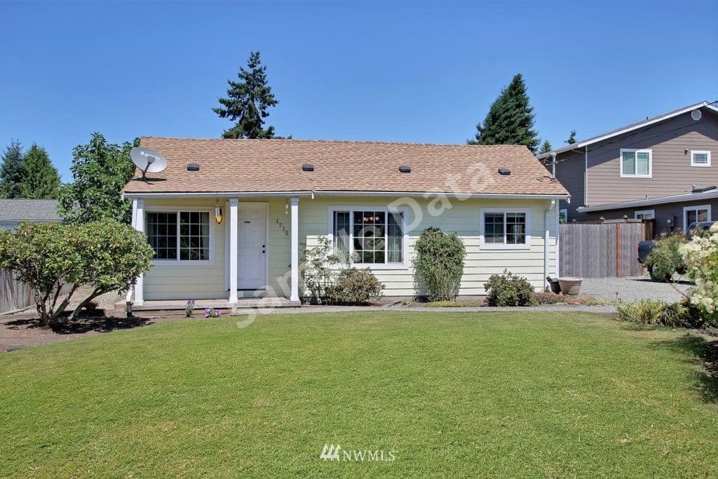 1715 12th Puyallup