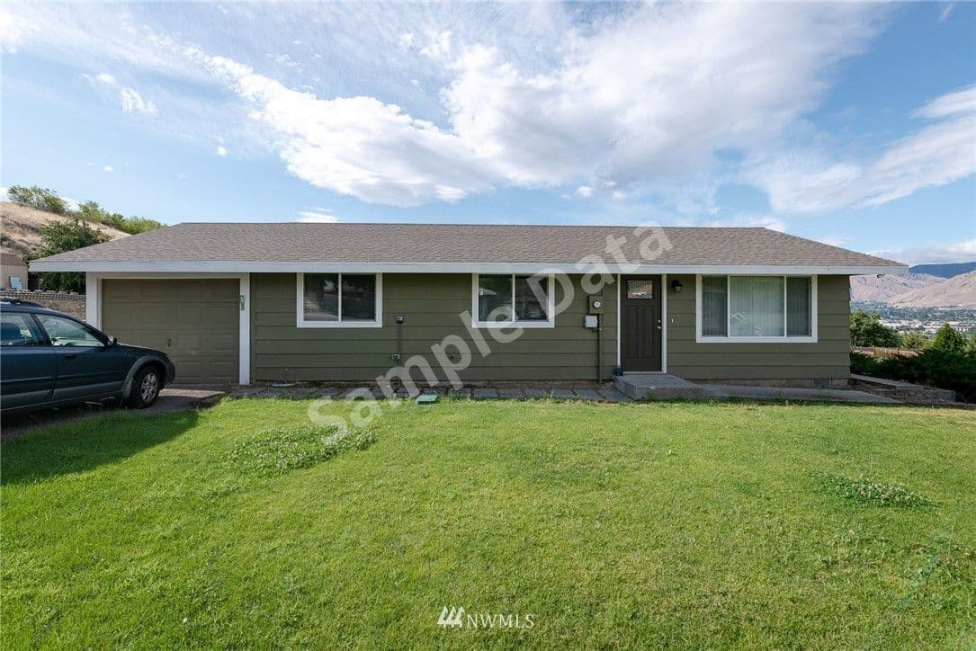 30 31st East Wenatchee