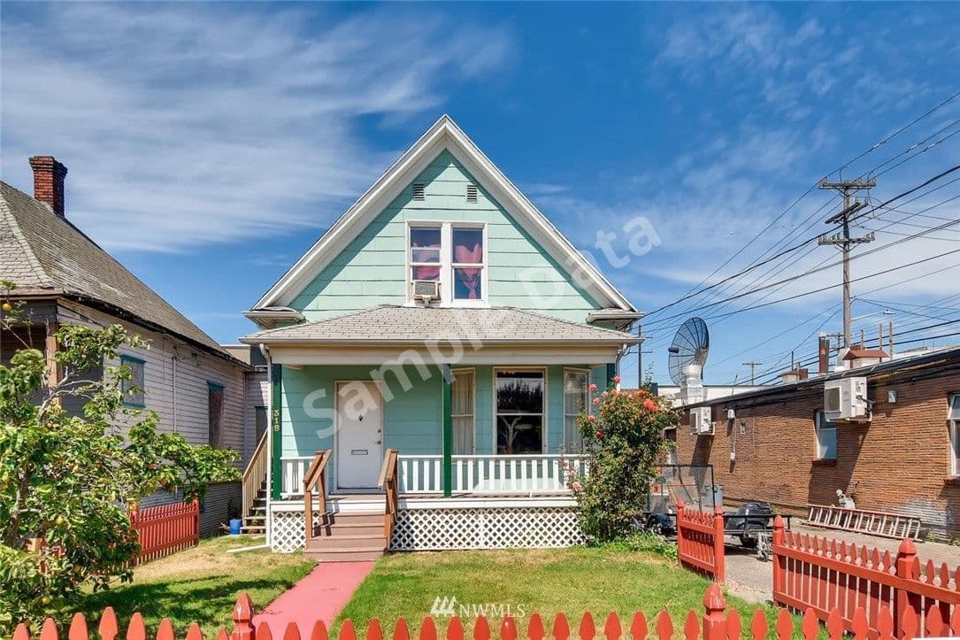 318 Orcas Seattle
