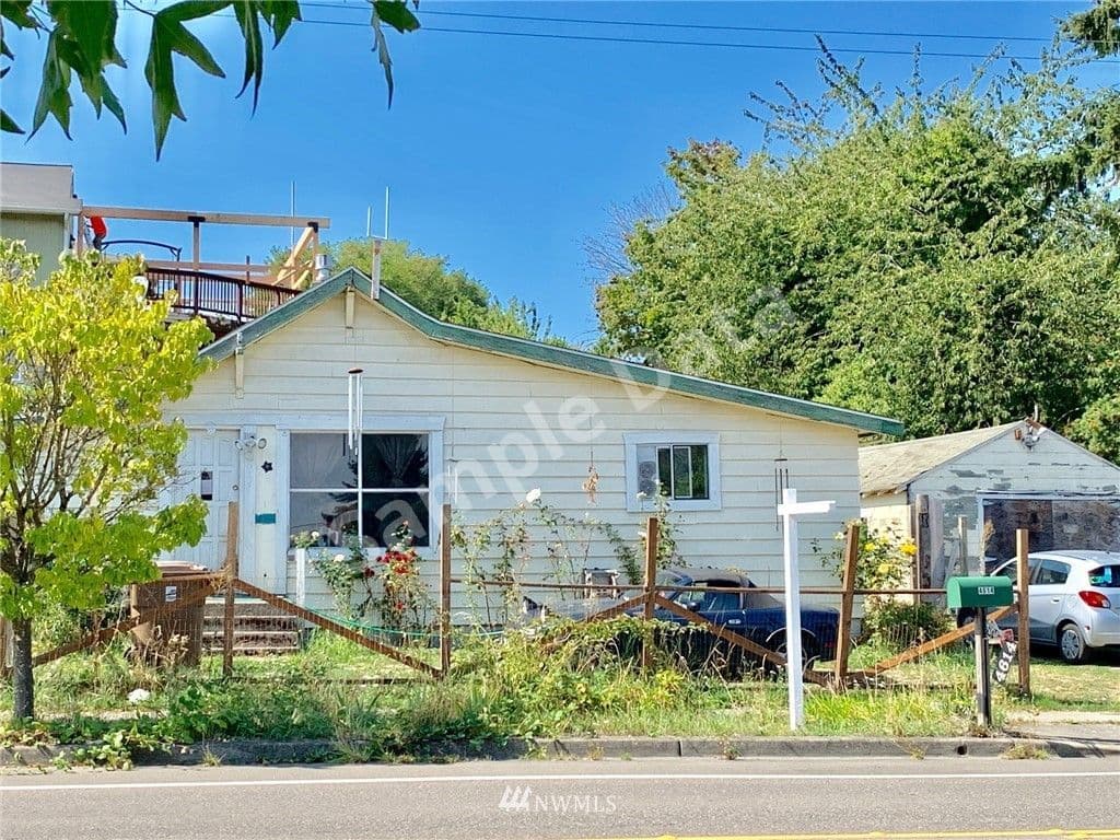 4614 Alaska Tacoma