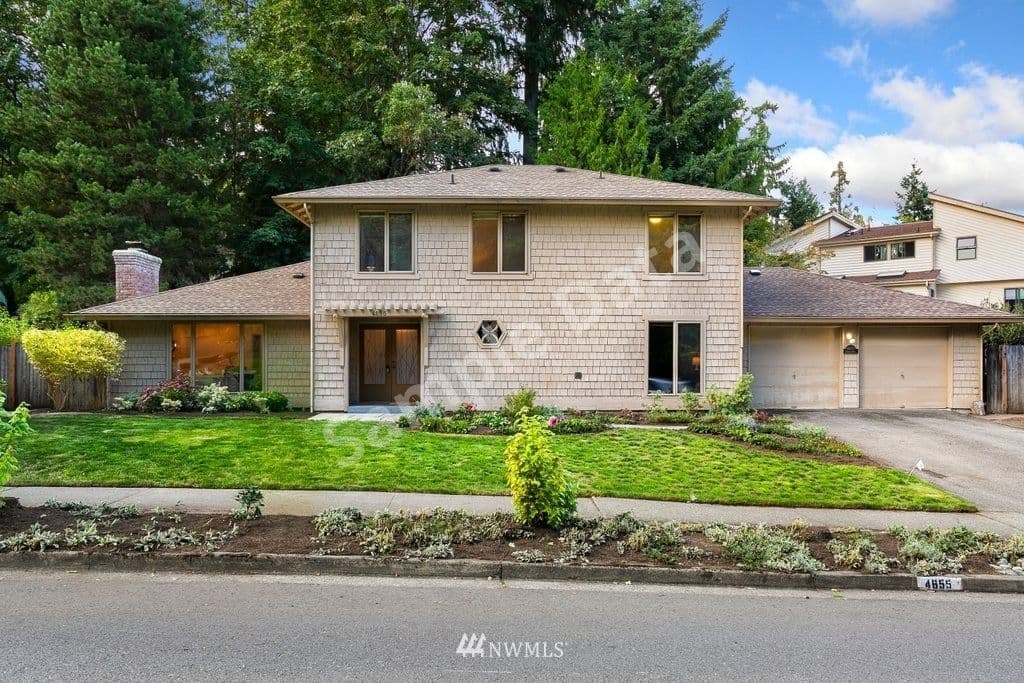 4655 Highland Bellevue