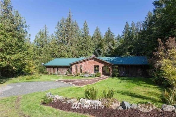 547 Brown Port Angeles