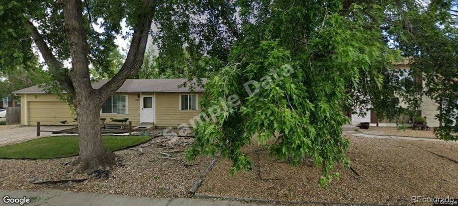 15590 Bates Aurora