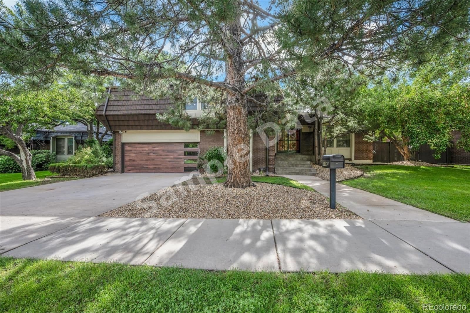 3940 Monaco Parkway, Denver, CO, 80237