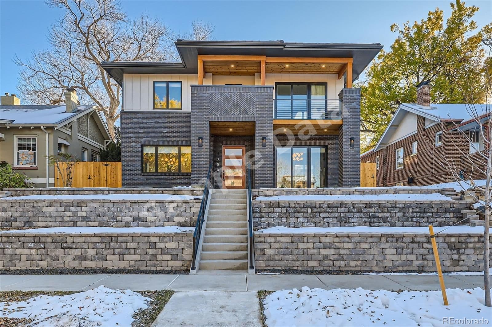 1350 Vine Street, Denver, CO, 80210