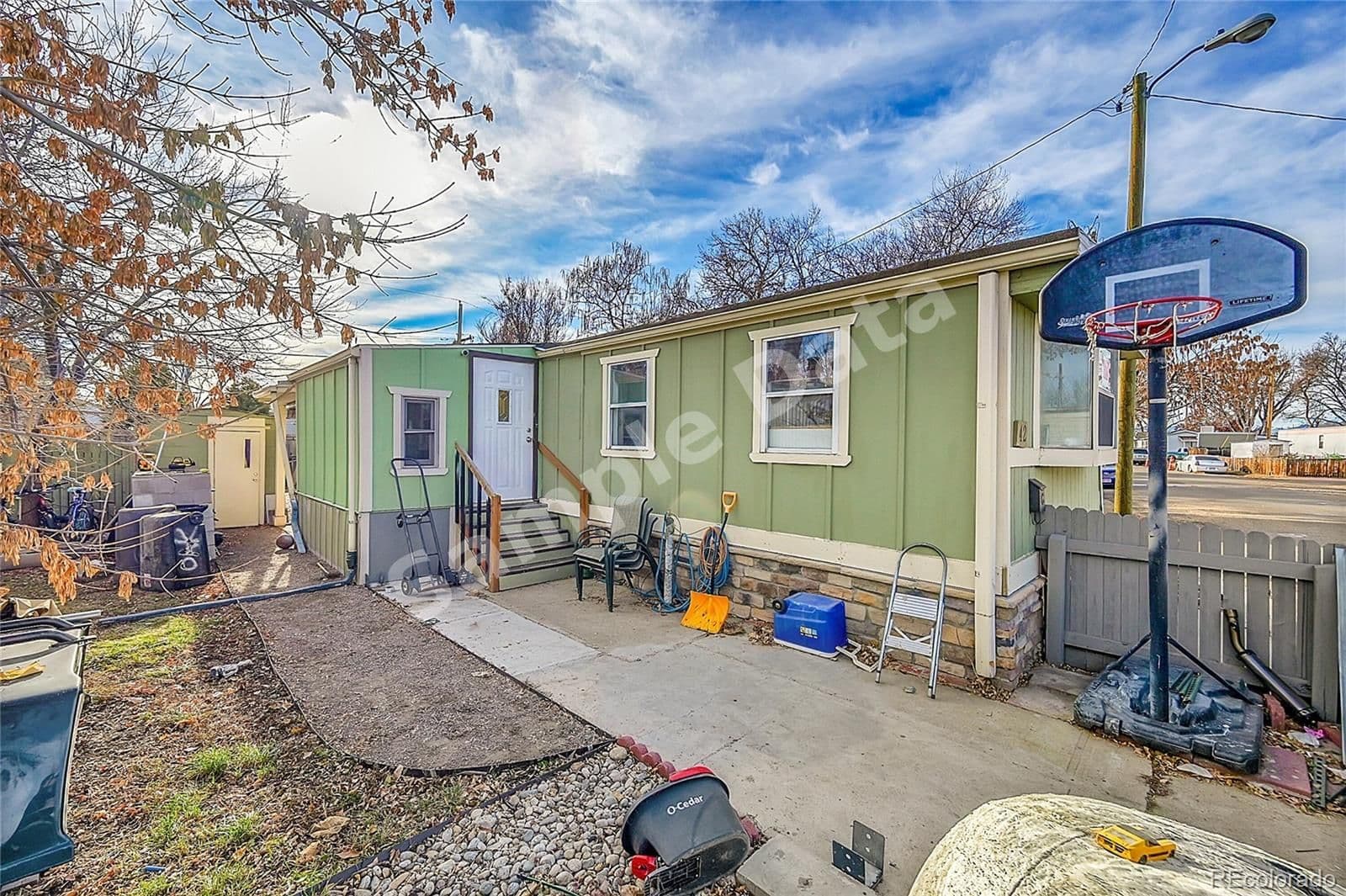 2901 63rd Avenue, Denver, CO, 80221