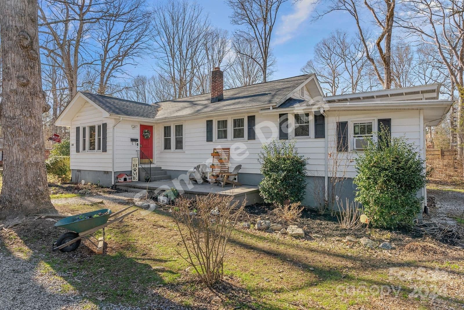 810 Maybank Hendersonville